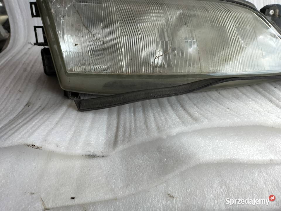 lampa przód przednia prawa OPEL VECTRA B Kamień-Kolonia