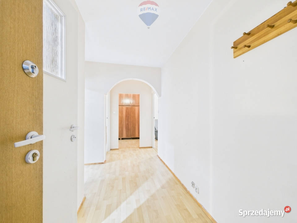 Ciechanowiec mieszkanie 53m piwnica garaż