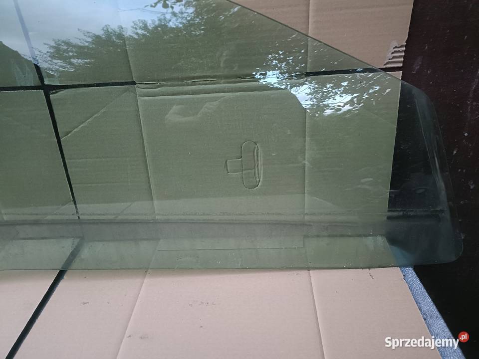 SZYBA BOCZNA PRAWY PRZÓD FORD COUGAR SEDAN Boczne (drzwi) Drezdenko