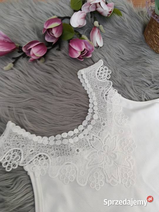 Bluzka na ramiączka z koronką śmietankowy kolor Moda i Styl Karniewo