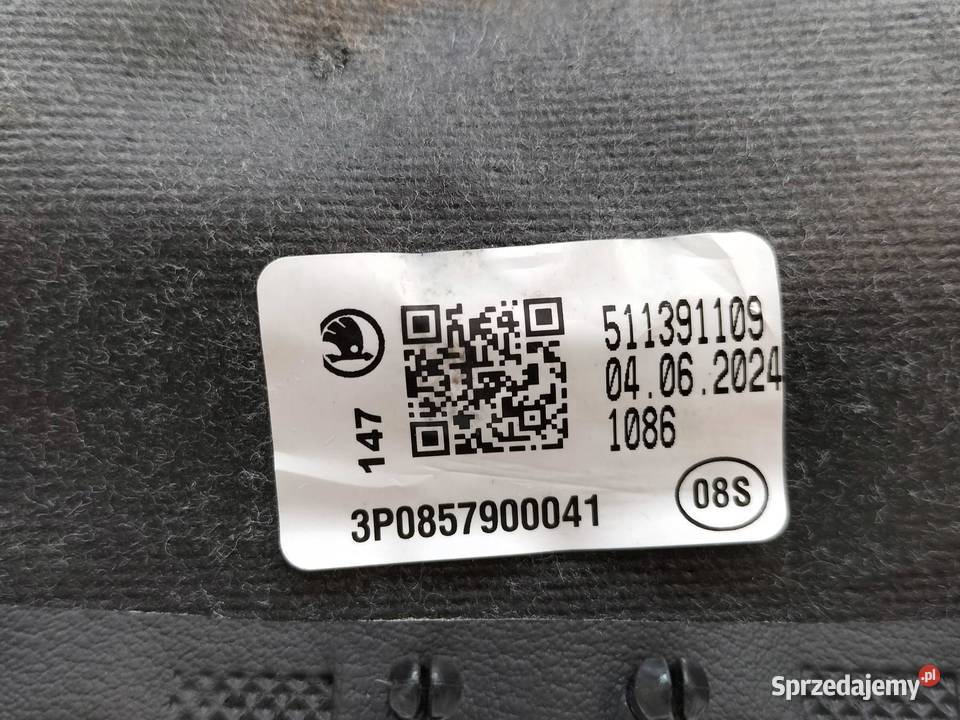LICZNIK ZEGARY 57H920944 15 TSI HYB Skoda Superb Rok produkcji 2024