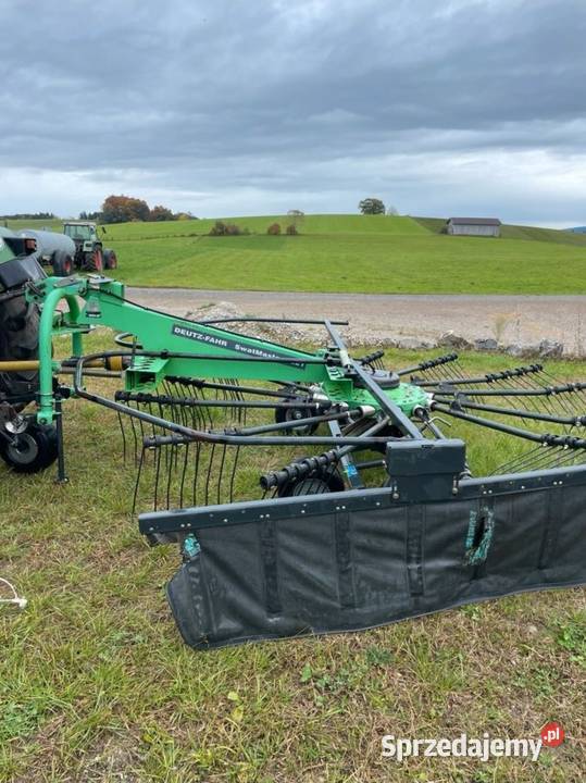 Zgrabiarka Deutzfahr 46m sprzedam