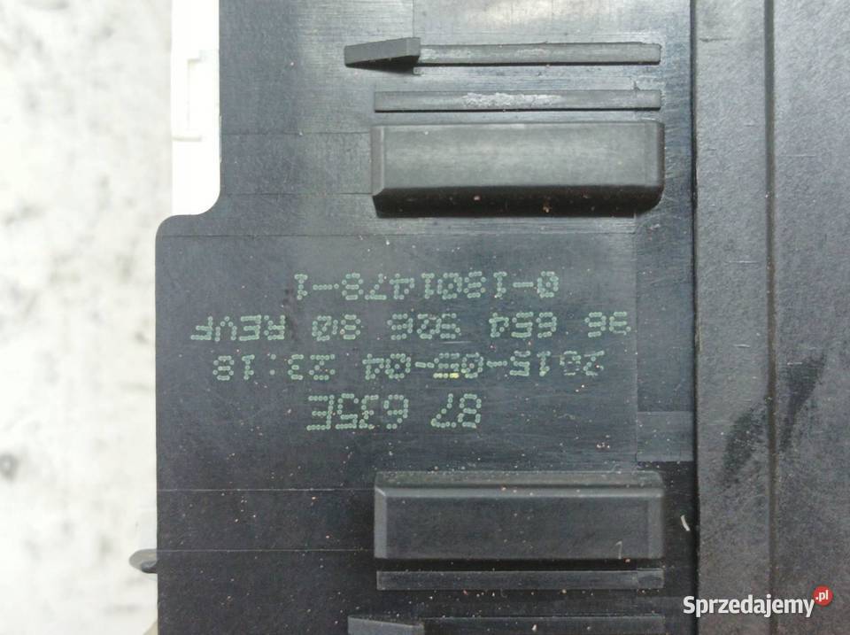 SKRZYNKA BEZPIECZNIKÓW 9665492680 16 D Peugeot świętokrzyskie