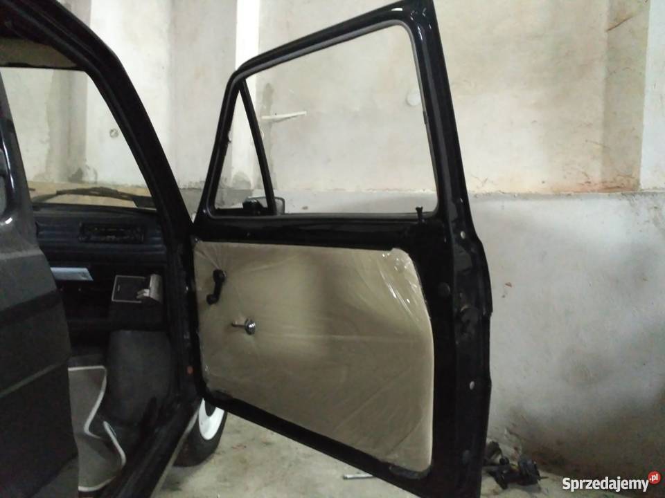 FIAT 126 P Czarny Rarytas Części