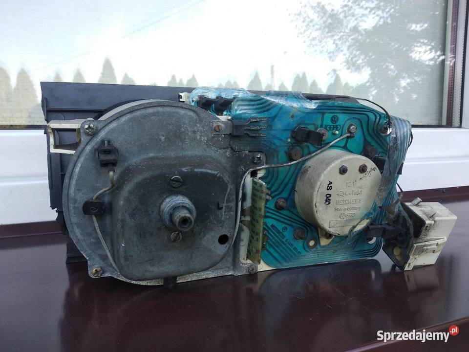 VW Golf MK1 Caddy Jetta A1 licznik zegary Części samochodowe Sieradz