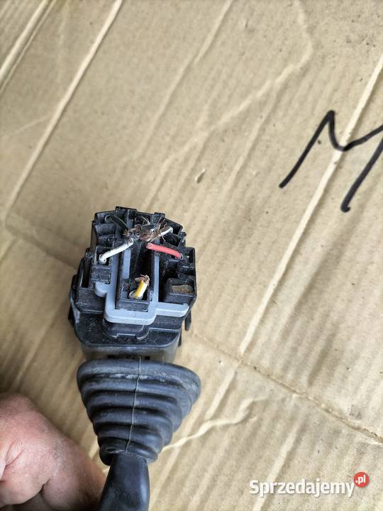 PRZEŁĄCZNIK ZESPOLONY PAJĄK 90221174 12239903 Kamień-Kolonia