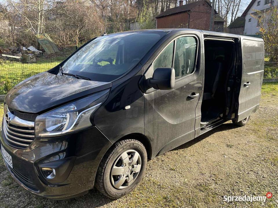 Opel Vivaro nieuszkodzony Chroberz
