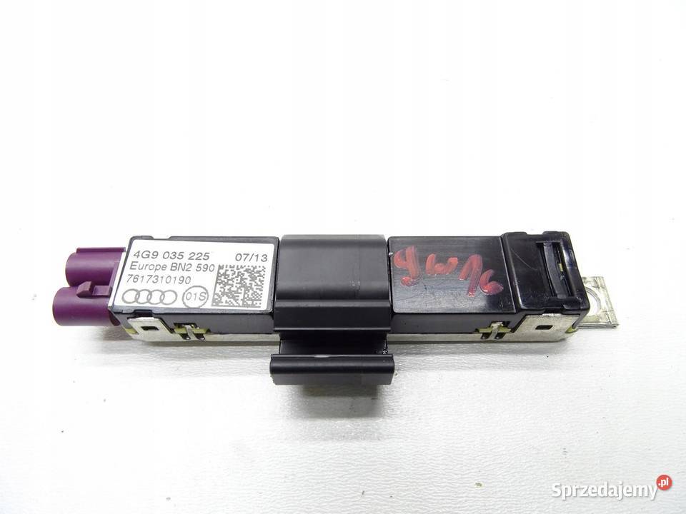 WZMACNIACZ ANTENY ANTENOWY 4G9035225 AUDI A6 C7 osobowe sprzedam