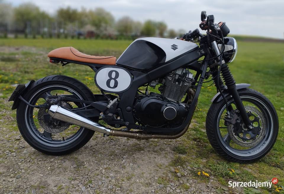 Suzuki GS 500 Cafe Racer nieuszkodzony
