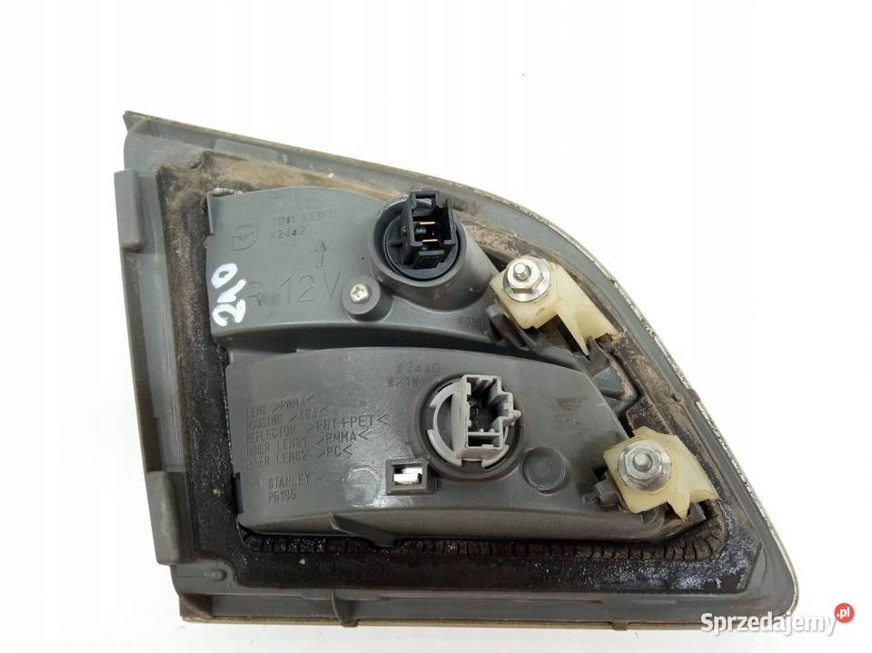 LAMPA TYŁ W KLAPĘ PRAWA TD11513F0 Mazda CX9 I
