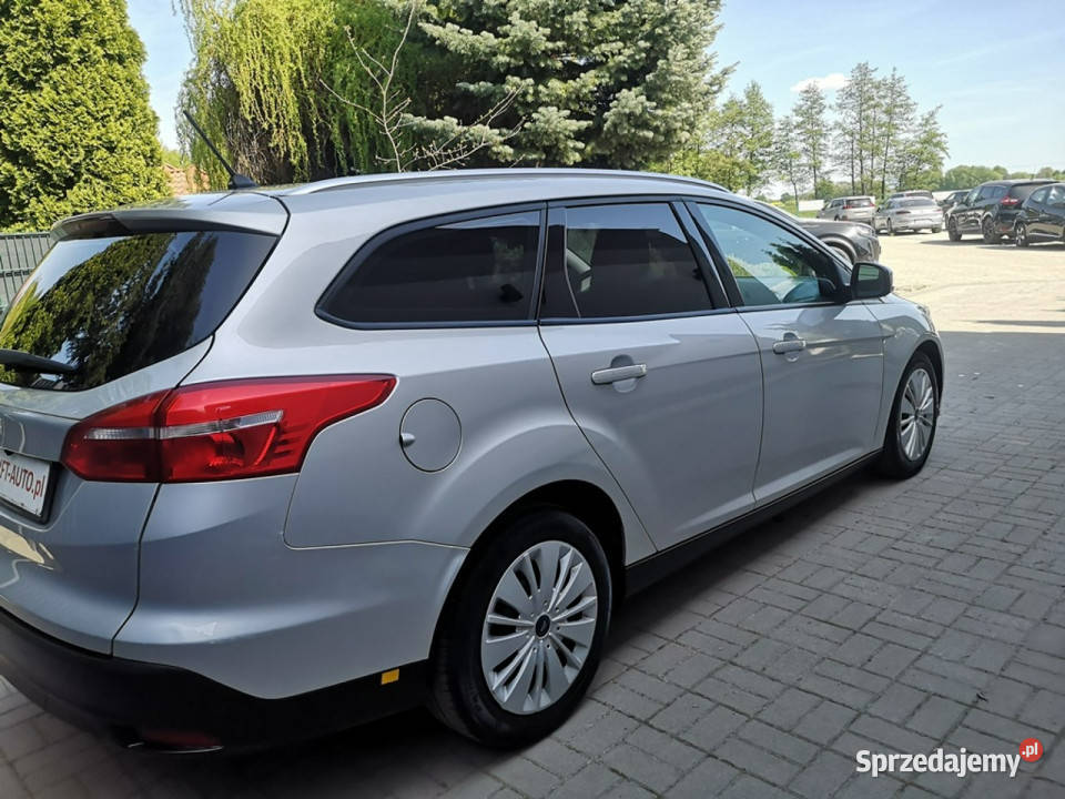 Ford Focus 15 TDCI 120 Klima Tempomat Halogeny światła do jazdy dziennej Strzegom
