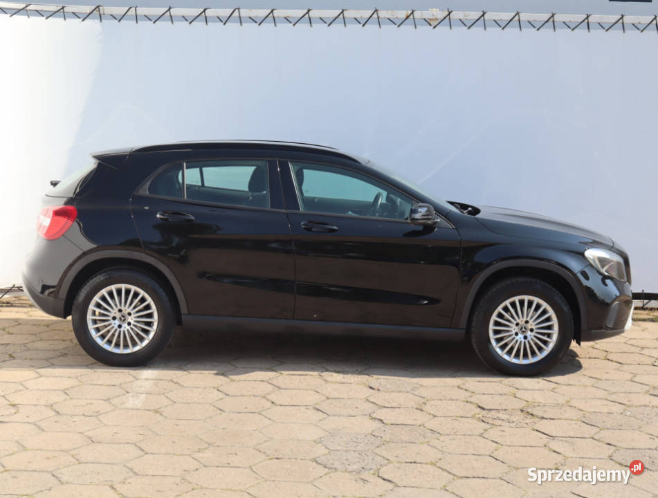 Mercedes GLA GLA 180 Łódź sprzedam