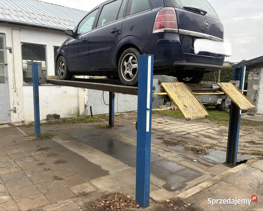 Podnośnik samochodowy czterokolumnowy 35 T Góra Puławska