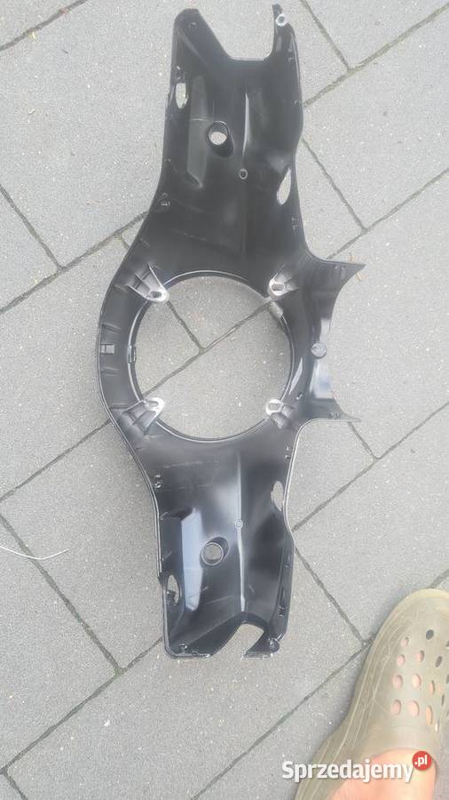 Vespa gts 125 300 oslona lampy kierownicy Stan Chojnice