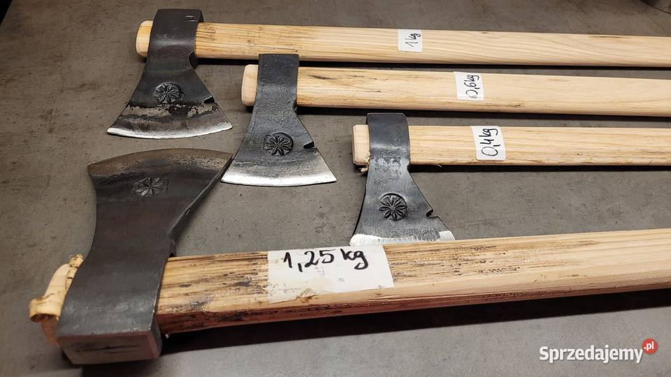 Siekiera kuta 1 kowalstwo kuta stal Wysylka Bydgoszcz