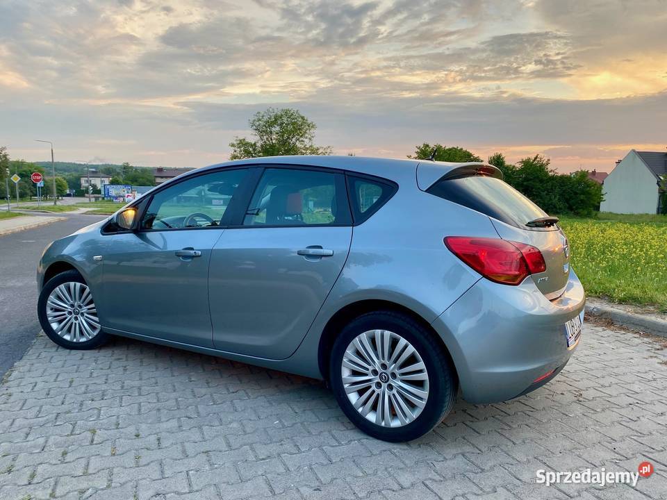 Opel Astra J 2011 13 CDTi nowy rozrząd EGR 1248cm3 lubelskie