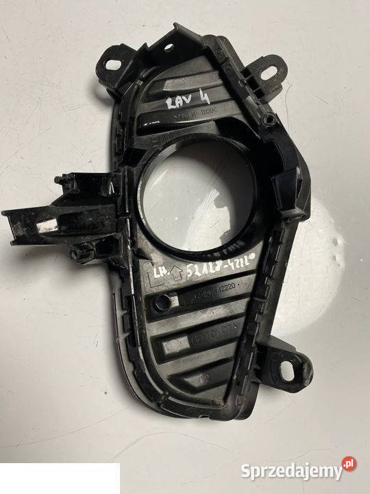 Toyota Rav4 kratka zderzaka przód ramka halogen lubelskie