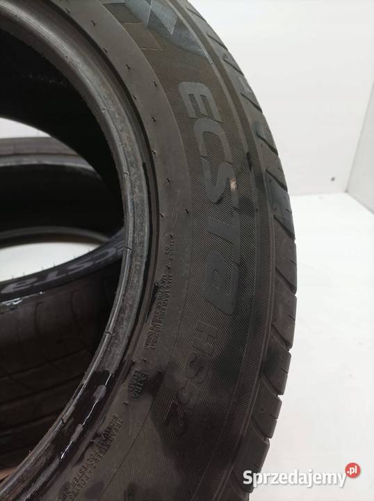 OPONA LETNIA KUMHO ECSTA HS52 23555ZR17 4722 235