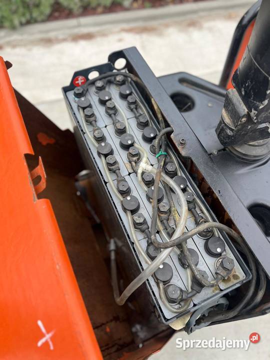 Wózek paletowy elektryczny Rydwan BT LPE2008 Rzeszów