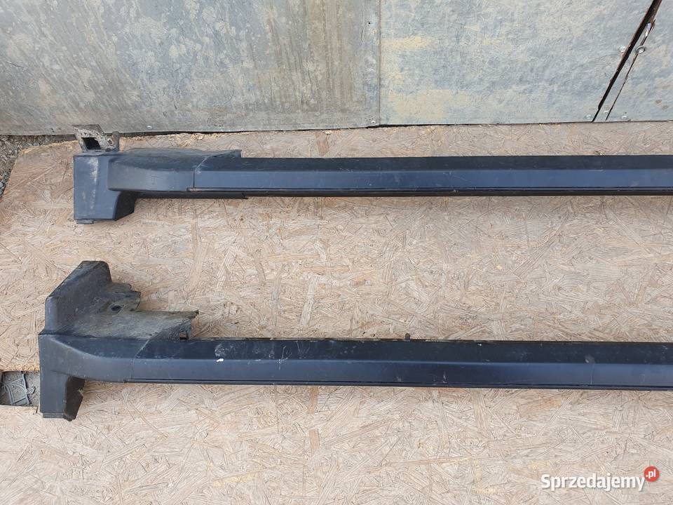 NISSAN XTRAIL T32 LIFT LISTWA PROGOWA LEWA osobowe Międzychód