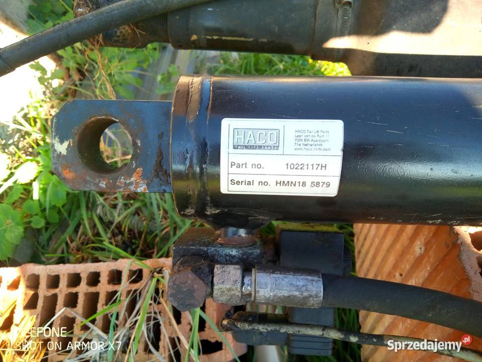 Siłownik klapy windy załadunkowej Palfinger 1500 sprzedam