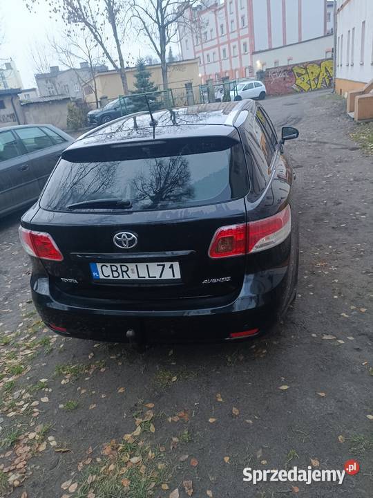 Toyota Avensis T27 2009 Świedziebnia