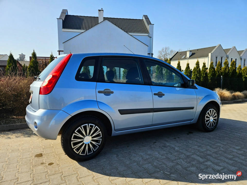 Ford Fiesta Rata 270 13i 70 z Niemiec Mk6 Śrem