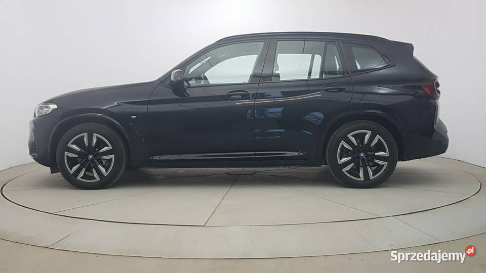 BMW iX3 Inspiring Z Polskiego Salonu Faktura VAT Warszawa