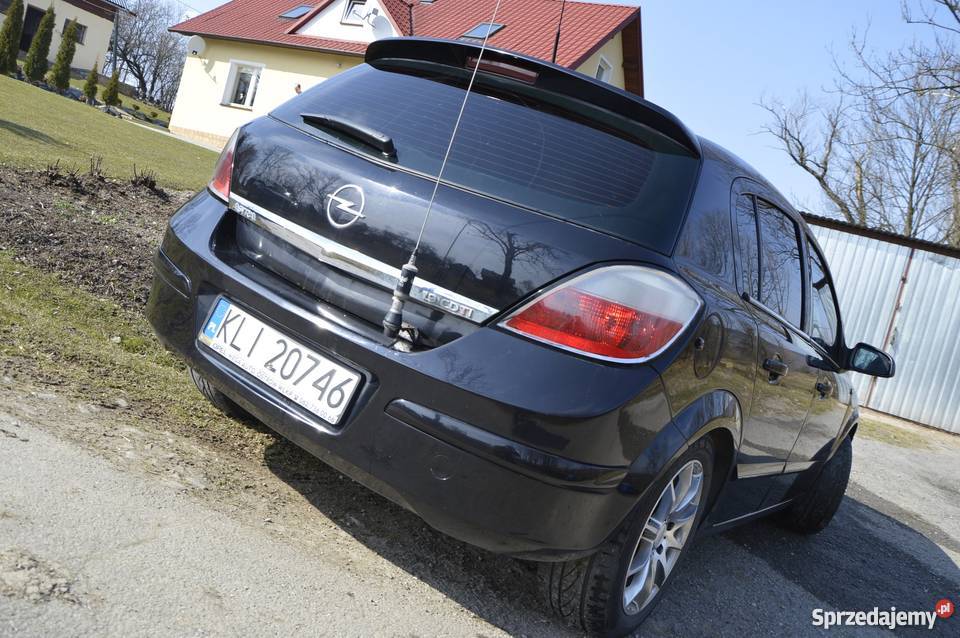 Opel Astra H 2005R 120 19CDTI FULL czarny Pisarzowa