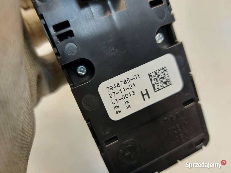 BMW G21 G20 Kombi 330e przełącznik szyb szyby