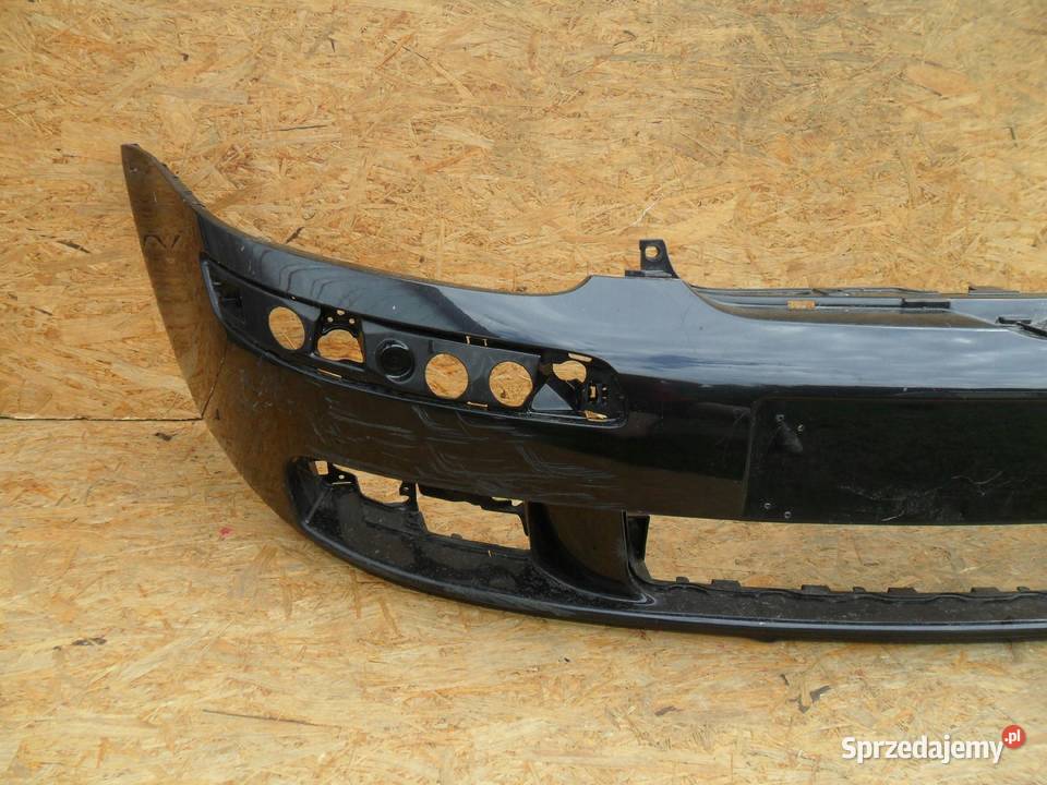 Zderzak przedni Volkswagen Golf V 2004 Nowy Tomyśl