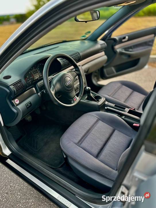Audi A4 24 V6 30V klima elszyby i lusterka super Piotrków Trybunalski