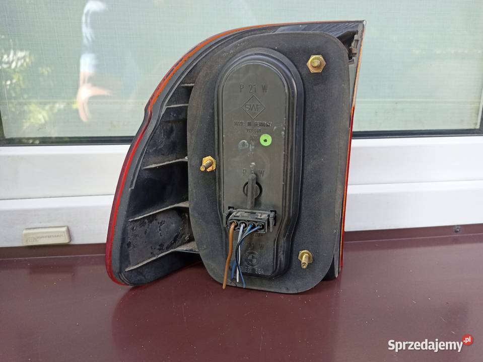 BMW E39 Touring kombi lampa tył tylna lewa osobowe Sieradz sprzedam