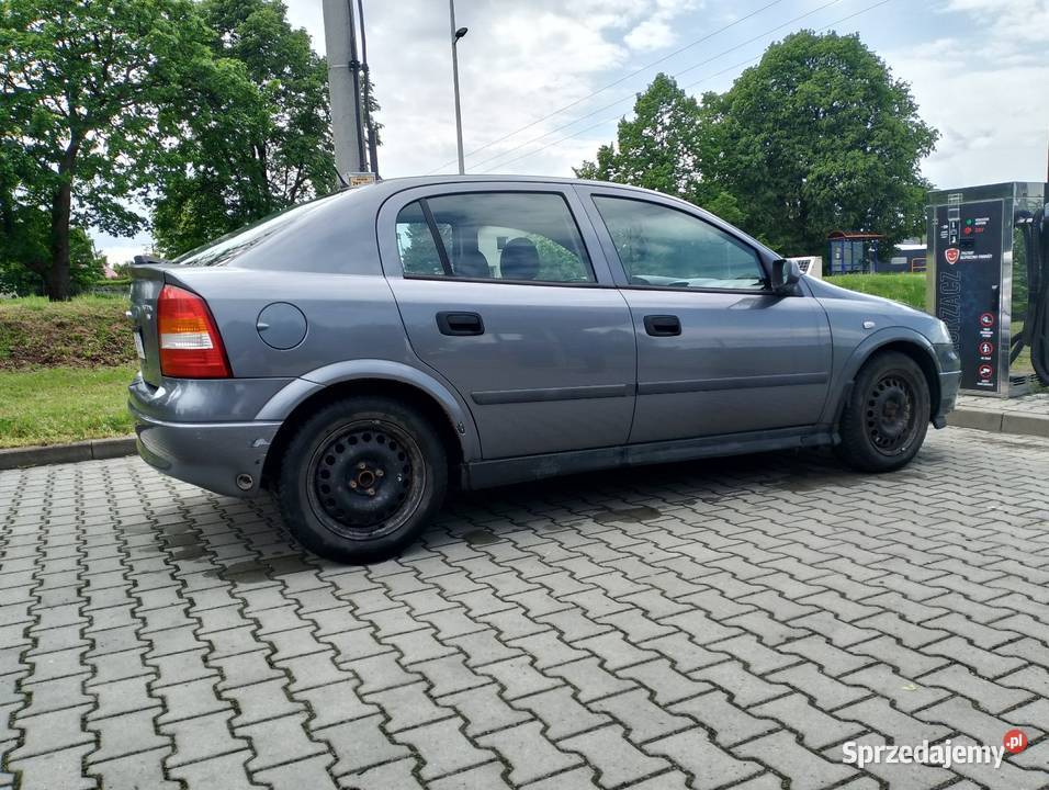 Sprzedam Opla Astra g z gazem Zwiernik