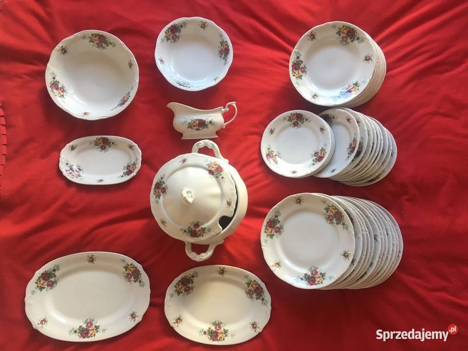 Porcelana Chodzież zestaw 12 osób 44 elementy Porcelana i szkło Kołobrzeg