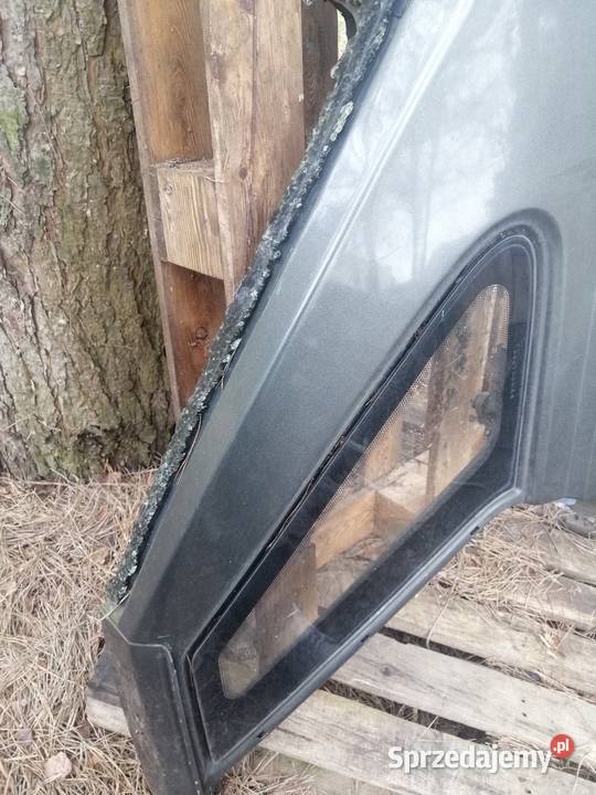 Błotnik tylny lewy Polonez Atu kombi zdrowy osobowe Suskowola