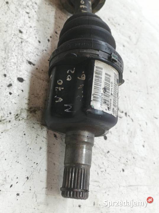 PÓŁOŚ LEWY PRZÓD 24 B P8689216 Volvo S80 I