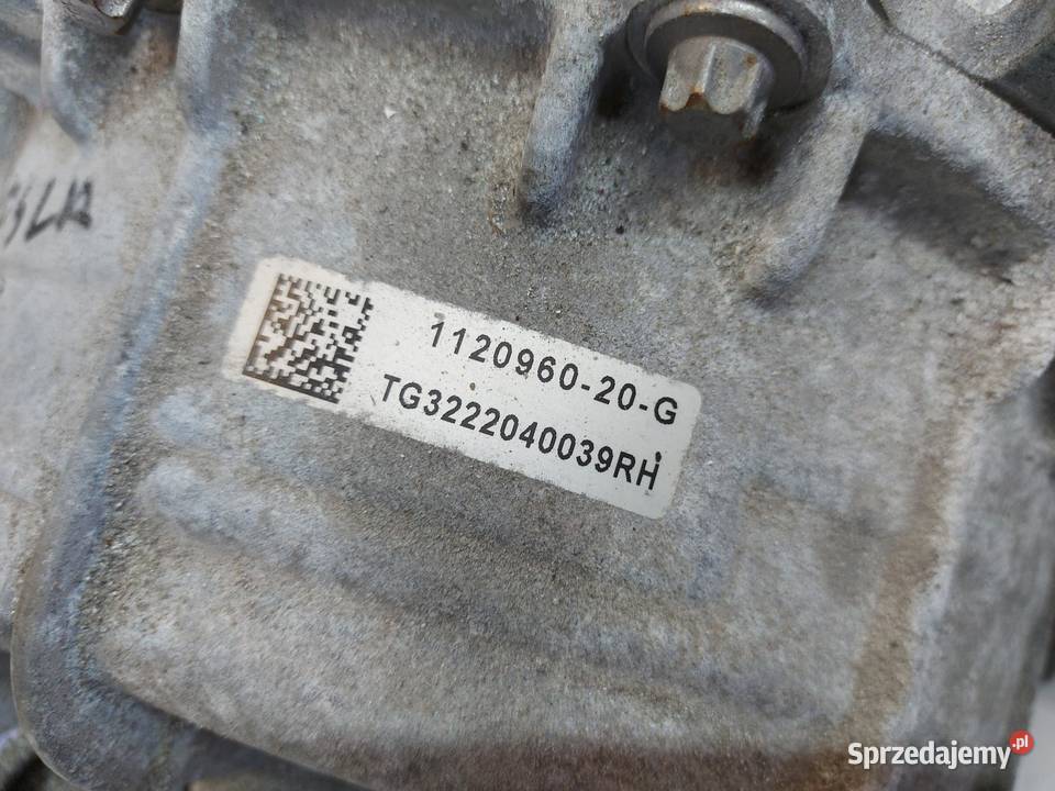 TESLA MODEL Y 2022r SILNIK ELEKTRYCZNY PRZÓD