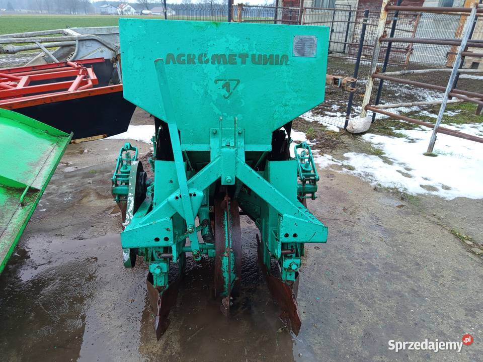 Obsypnik sadzarka glebogryzarka maszyny rolnicze łódzkie Szynkielów