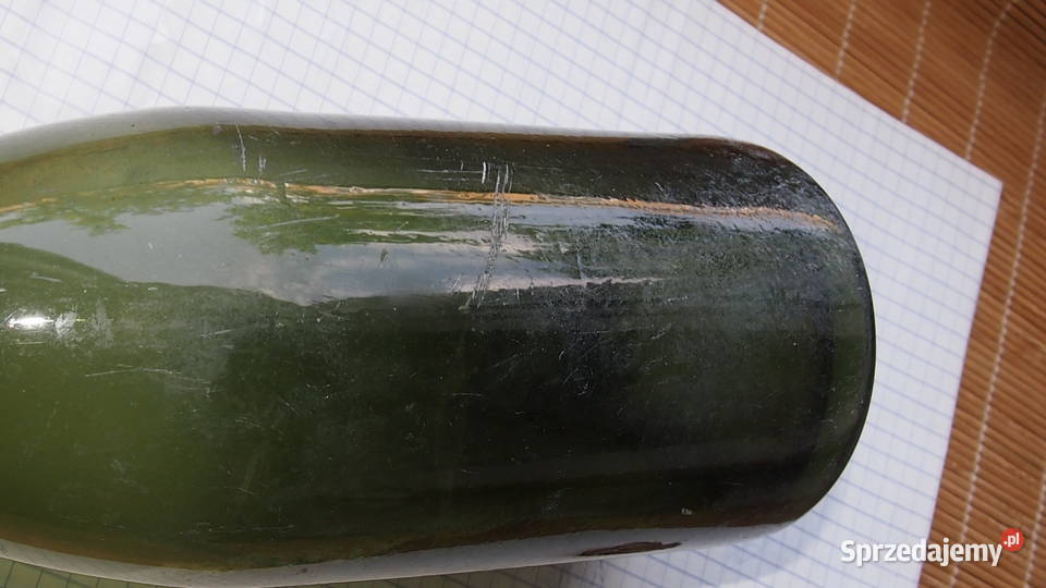 Butelka winie ze szkła zielonego niemiecka Tychy
