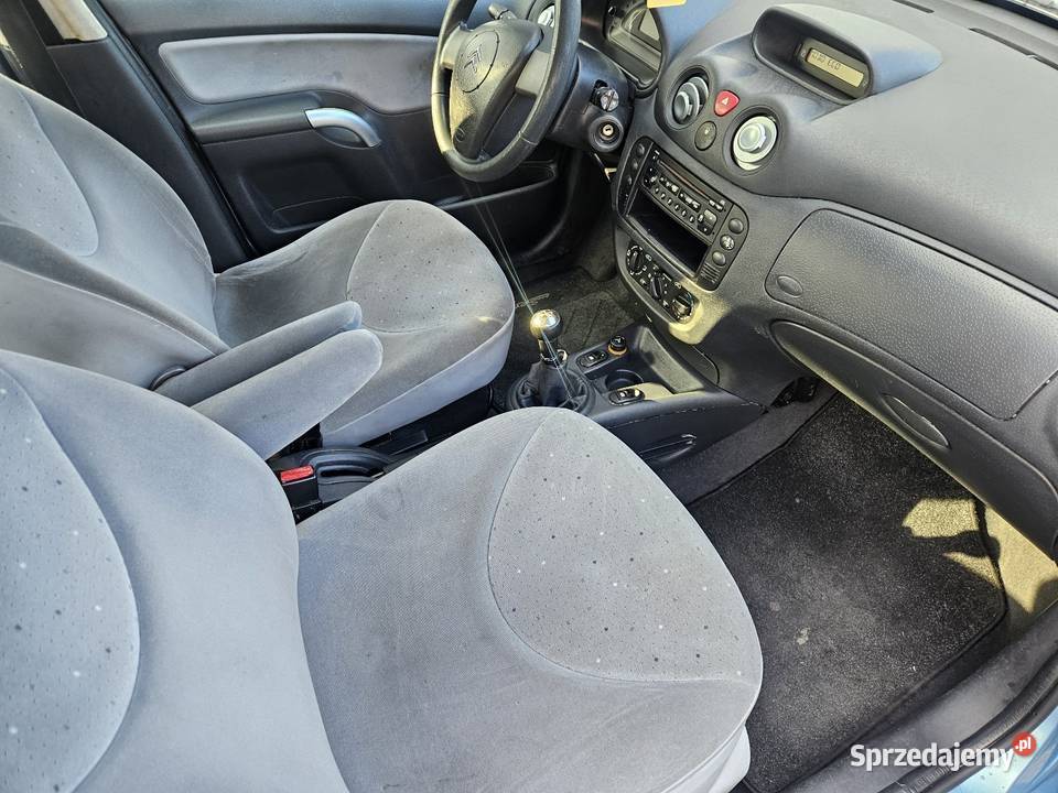 Citroen C3 14 benzyna C4 c5 corsa clio c2 c1 4/5 Pszczyna