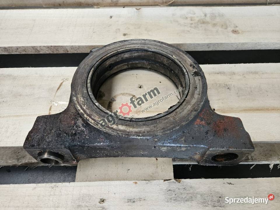 Uchwyt mostu tylny FWD Claas Ares 816 640 826 Byków