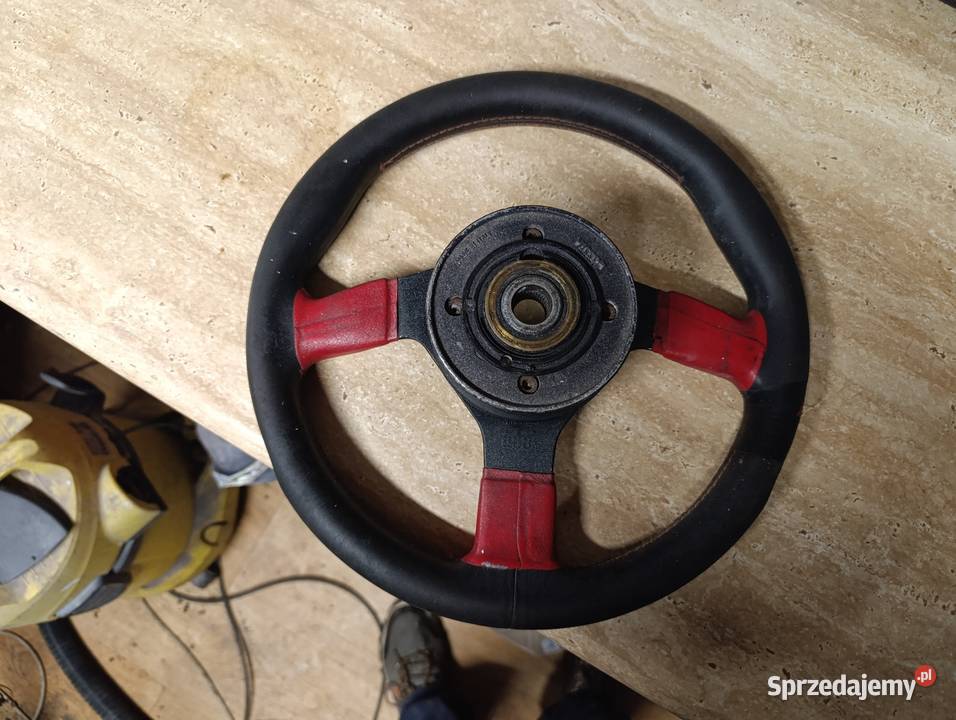 Kierownica sportowa Victor Fiat 126el CC Chrząchów