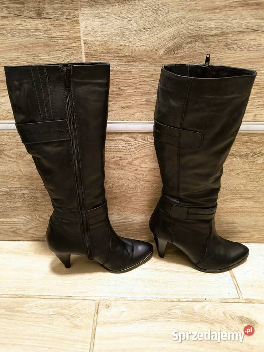 Sprzedam kozaki damskie zimowe ocieplane rozmiar 24.5cm