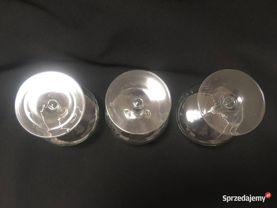 PRL stare lampki do wina szlifowane grawer Kołobrzeg