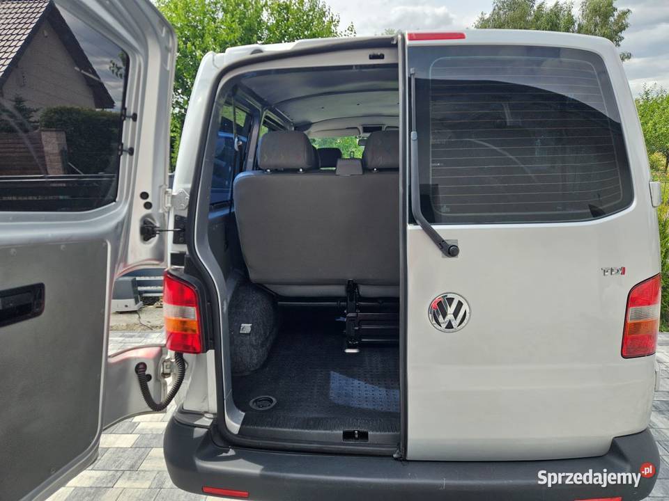 Volkswagen T5 wersja 9 osobowa łódzkie