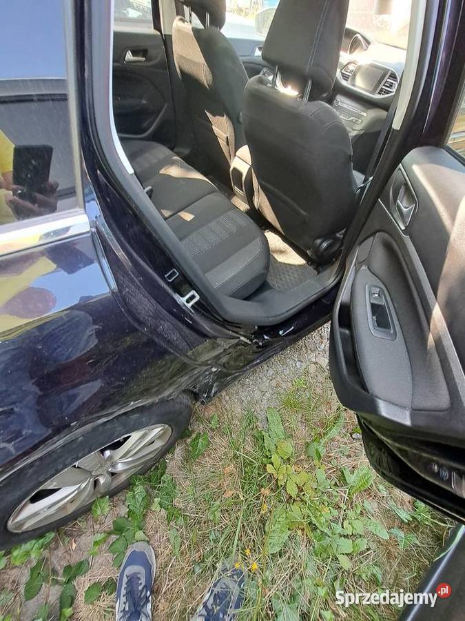 Peugeot 308 kombi T9 2015 16 bluehdi diesel Katowice