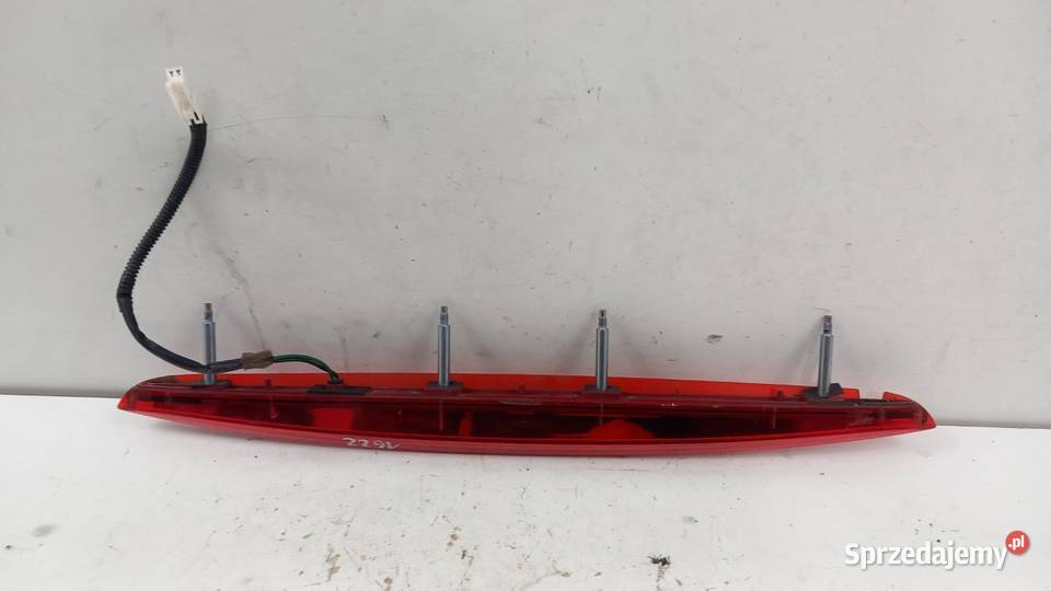 HYUNDAI I30 II HB LAMPA 3 STOP Zbierkowo sprzedam
