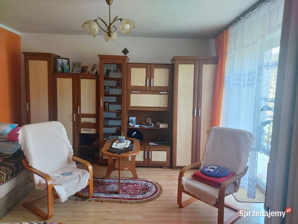 Meblościanka stół i 2 fotele Nowy Sącz