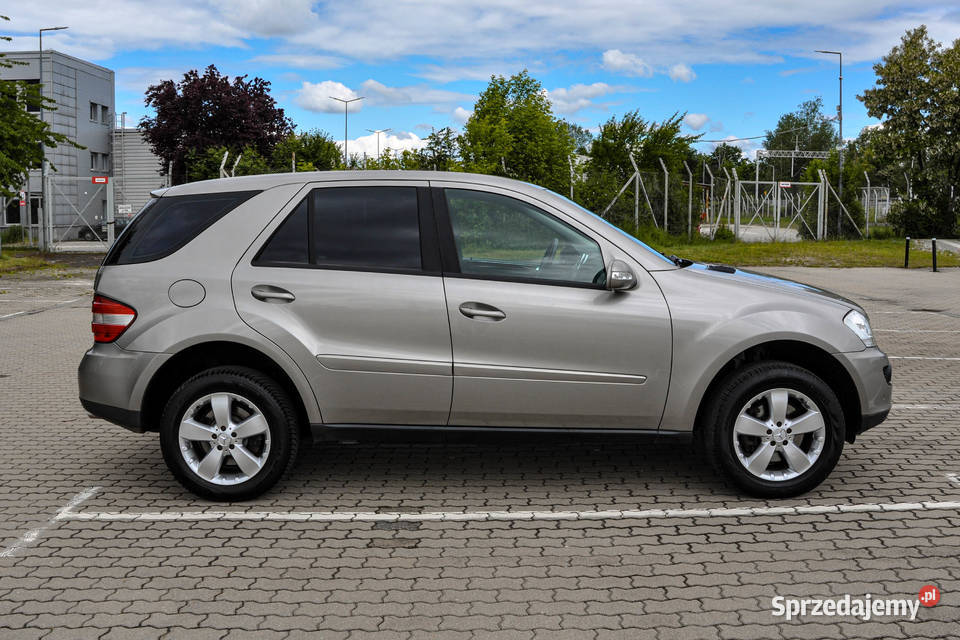 Mercedes ML 35 272 Automat 4Matic 151 Wrocław